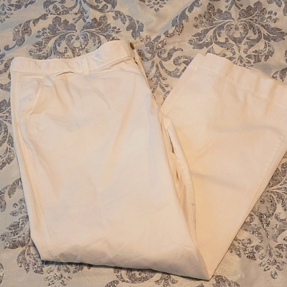 Old Navy White bootcut pants 20